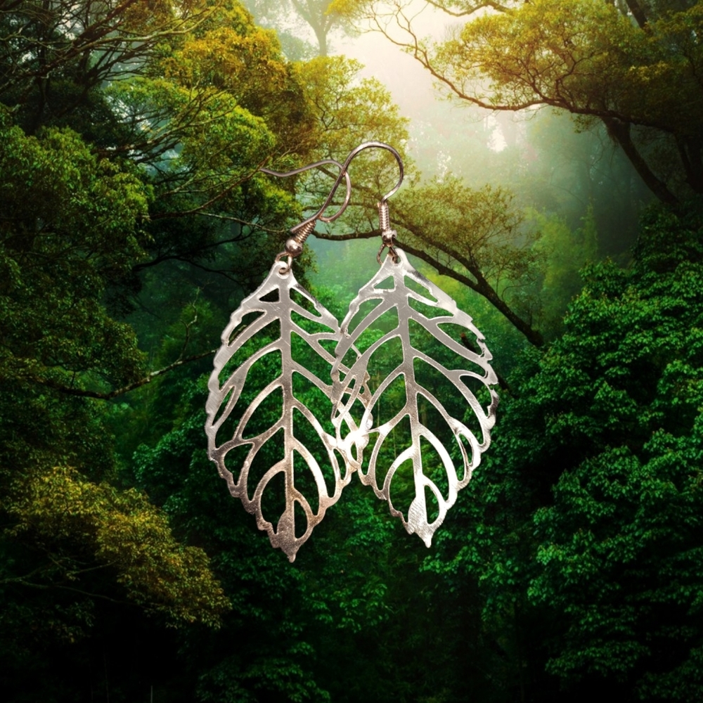 ✨$3w/bundle!✨ Leaf earrings
